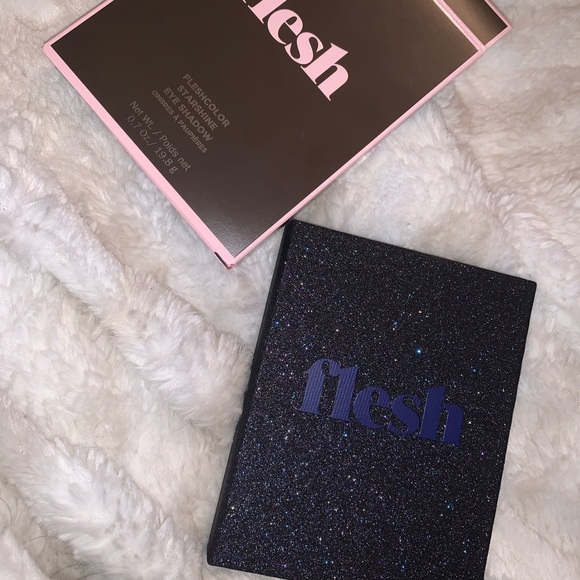 BNIB Flesh Made in Italy in Starshine Eye Shadow Shimmer and Mattes - Picture 3 of 5